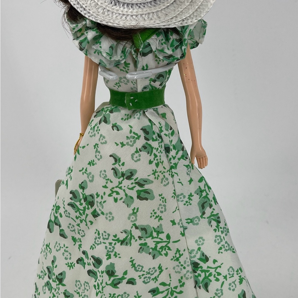 World Doll “Gone With the Wind” 12" Vinyl Doll Scarlett O'Hara w/ Tags NWOB - Picture 2 of 7